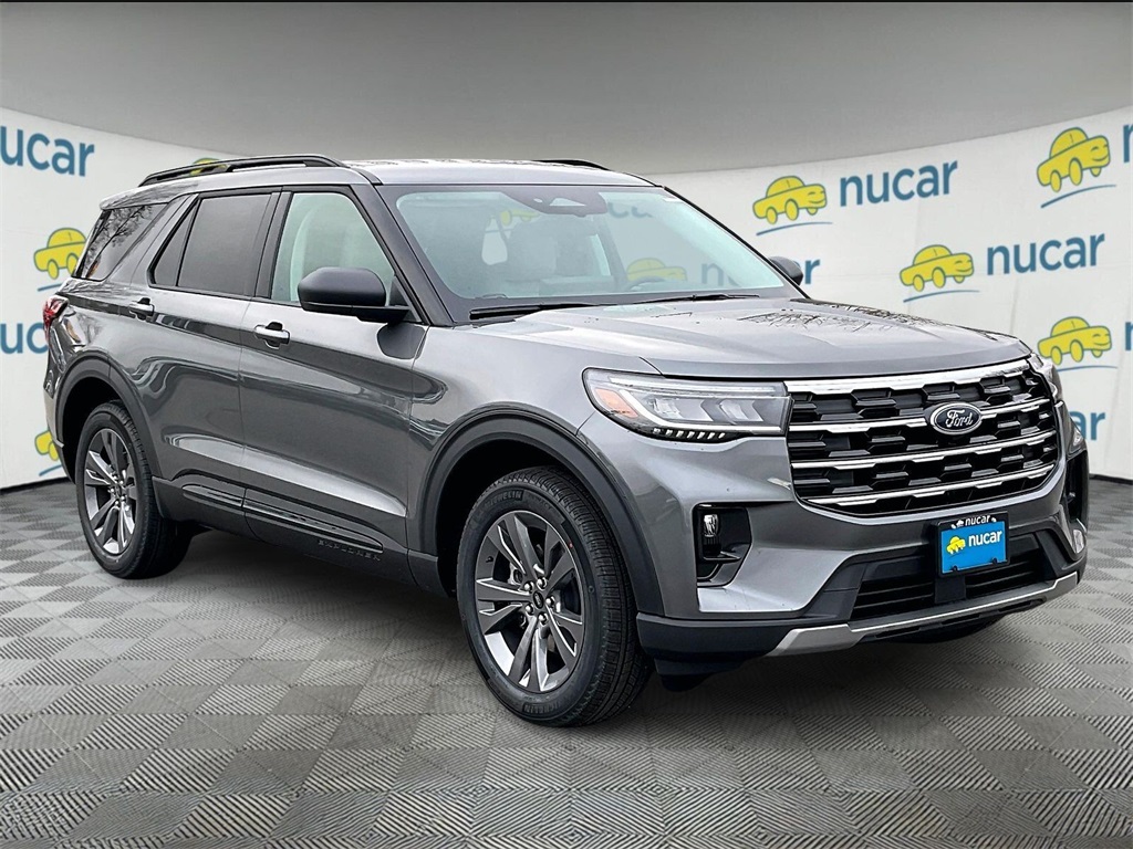 2026 Ford Explorer Active's photo