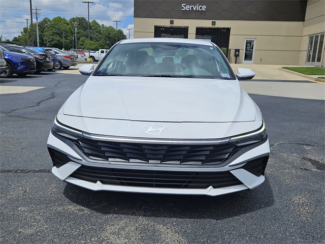 2024 Hyundai Elantra Hybrid Blue photo 2