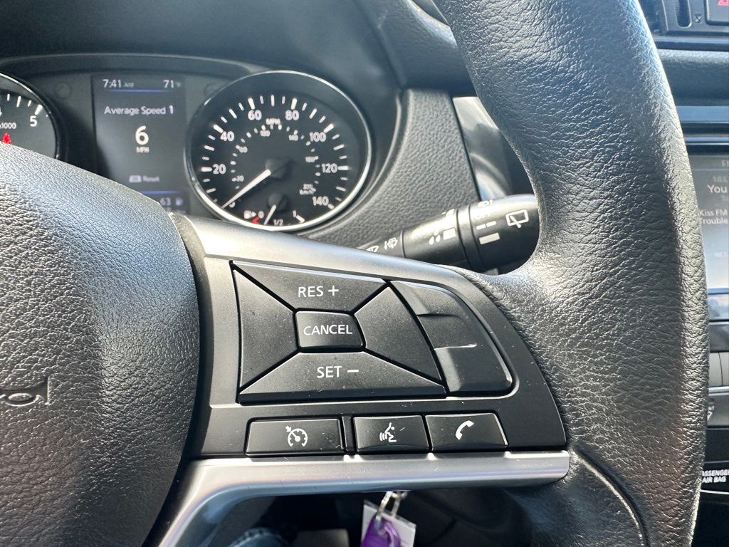 2019 Nissan Rogue S AWD photo 17