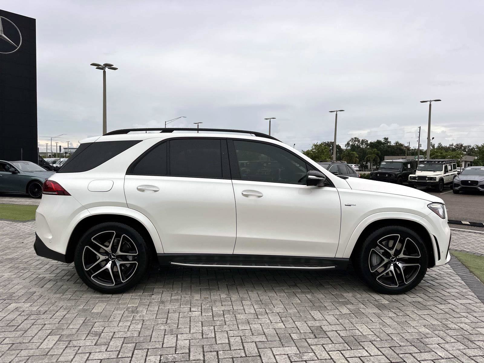 2021 Mercedes Benz GLE 53 AMG photo 2