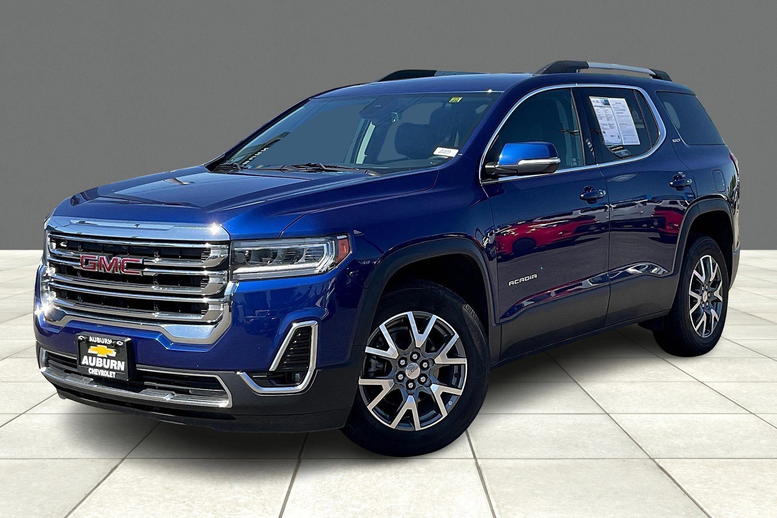 2023 Gmc Acadia SLT photo 2