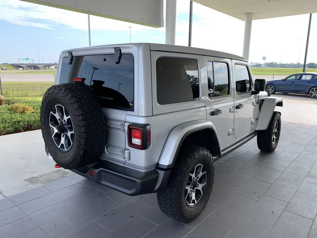 2023 Jeep Wrangler Rubicon photo 5