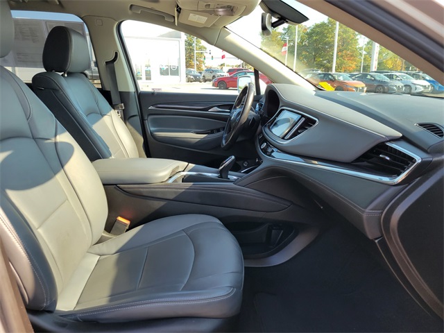 2018 Buick Enclave Essence photo 19