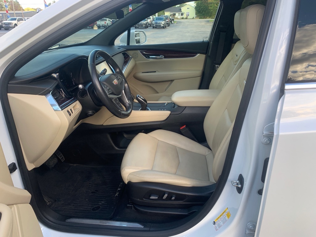 2019 Cadillac XT5 Luxury photo 4