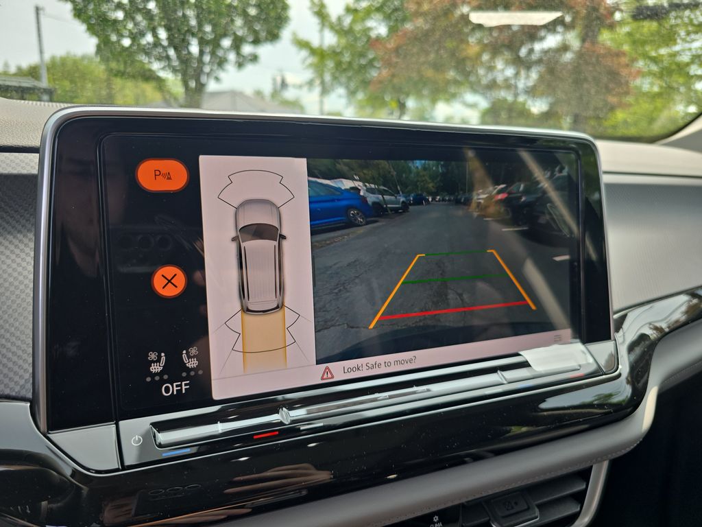2025 Volkswagen Atlas Peak Edition SE photo 6