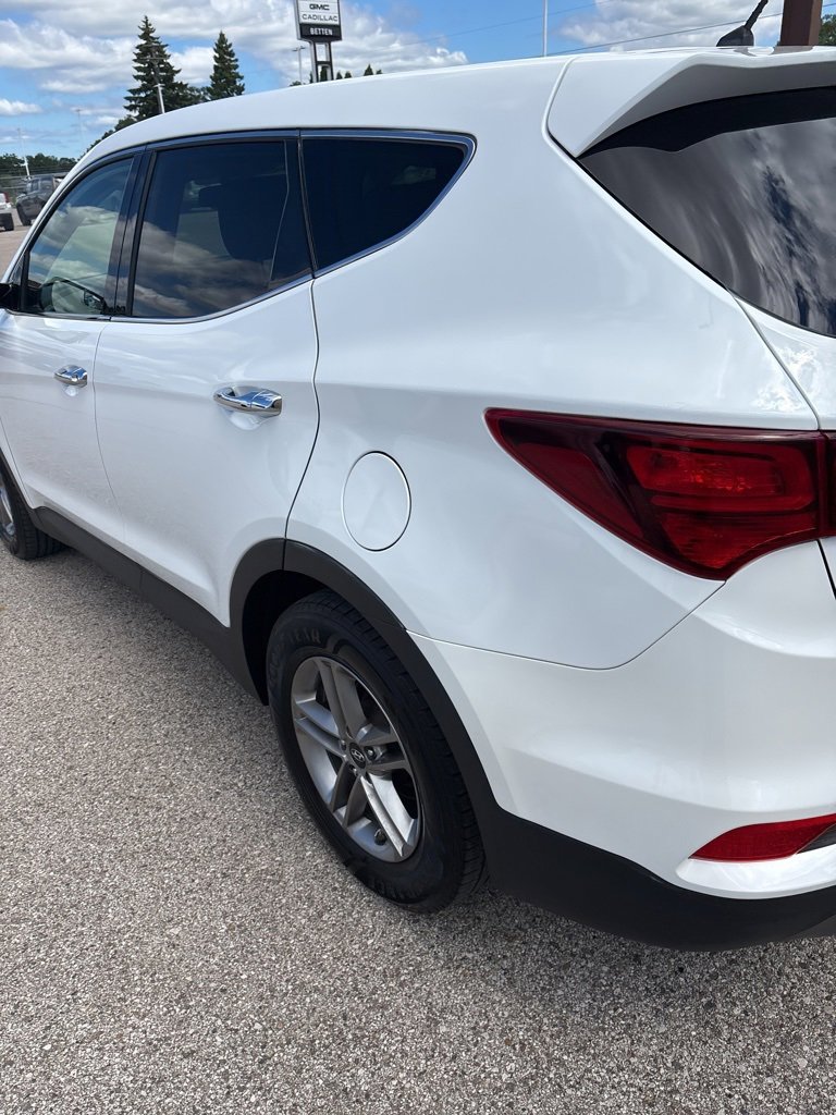 2018 Hyundai Santa Fe Sport Base photo 4