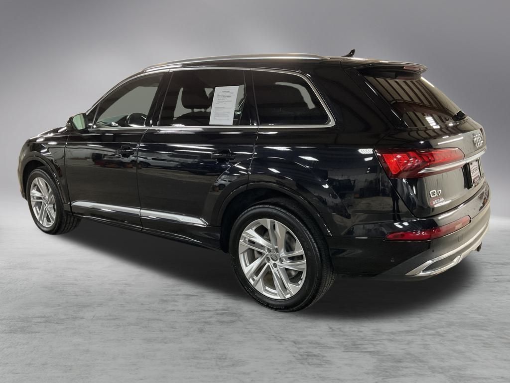 2020 Audi Q7 55 Premium Plus photo 3