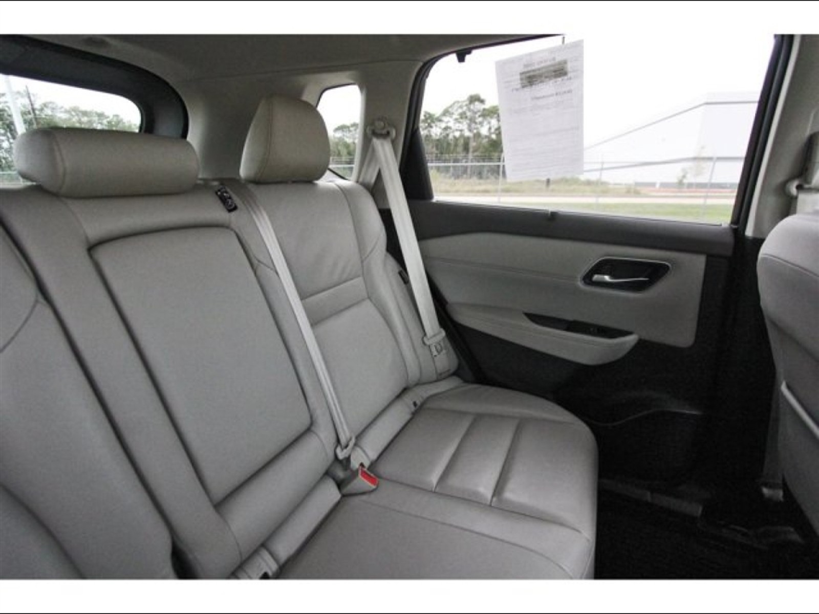 2021 Nissan Rogue SL White at TX Auto Group