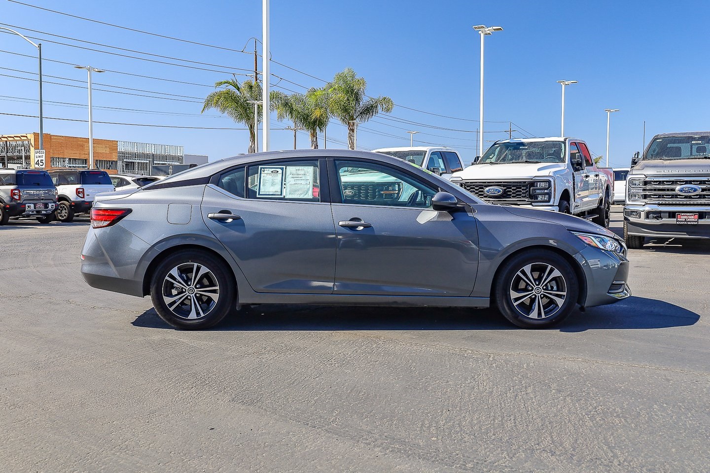 2022 Nissan Sentra SV photo 3