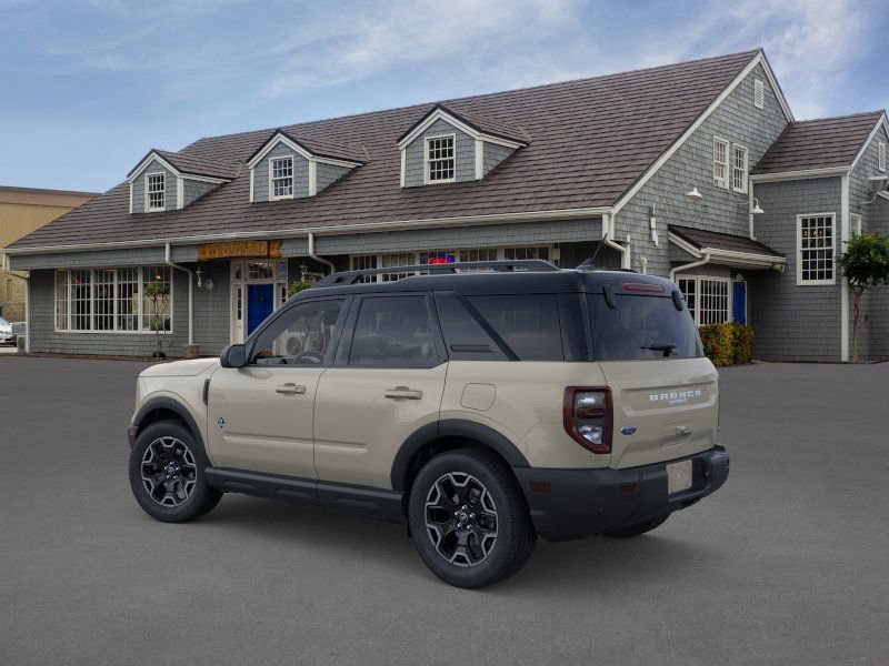 2025 Ford Bronco Sport Outer Banks photo 2