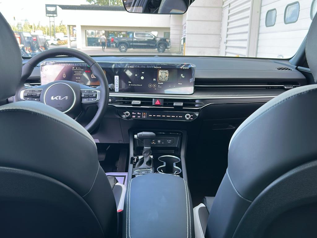 2026 Kia K5 GT-Line photo 13