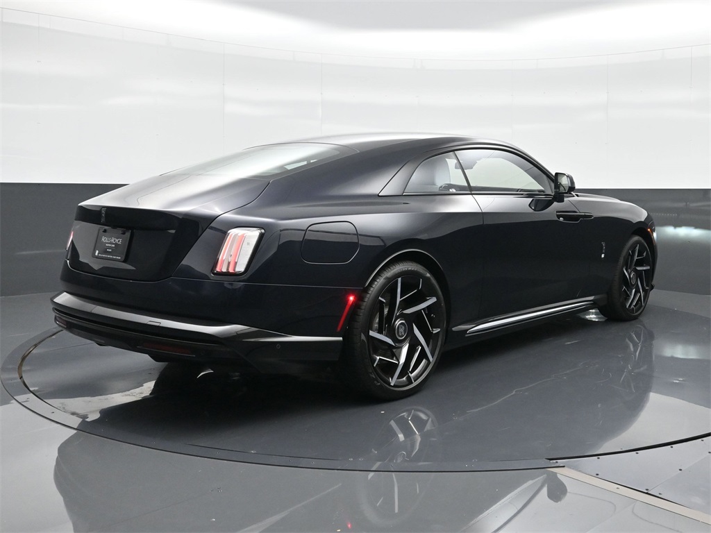 2025 Rolls Royce Spectre Black Badge Spectre photo 2