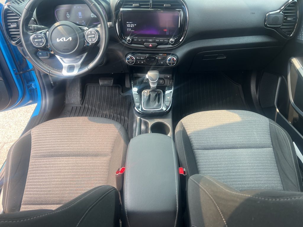 2023 Kia Soul EX photo 19