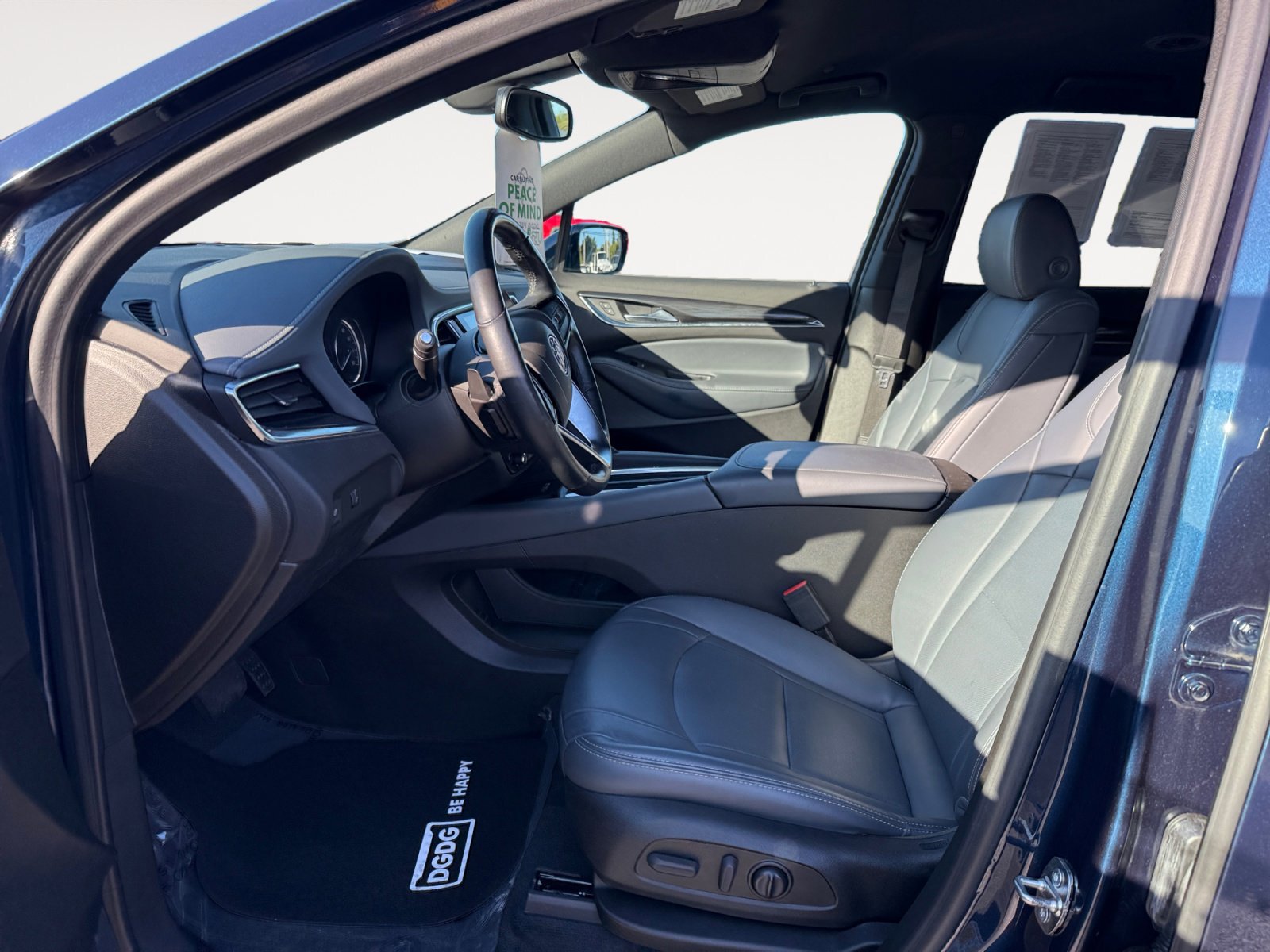 2022 Buick Enclave Essence photo 10