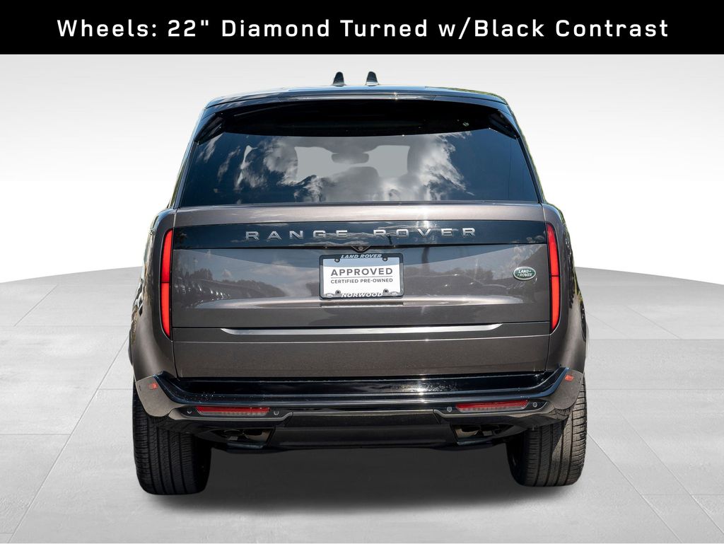 2023 Land Rover Range Rover SE photo 5
