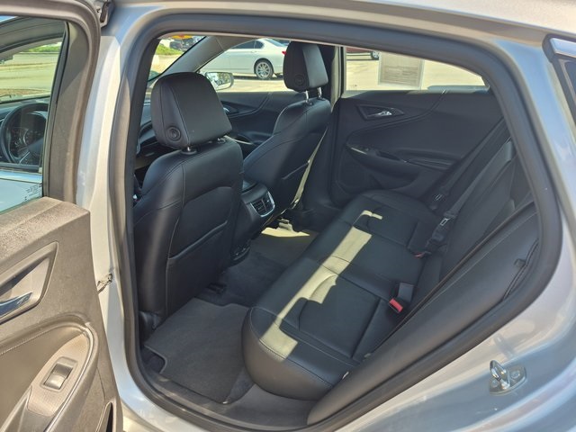 2018 Chevrolet Malibu 1LT photo 12