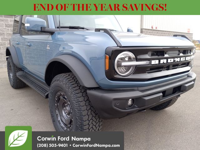 2025 Ford Bronco 4-Door Outer Banks's photo