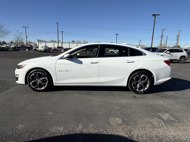 2024 Chevrolet Malibu 1LT photo 4