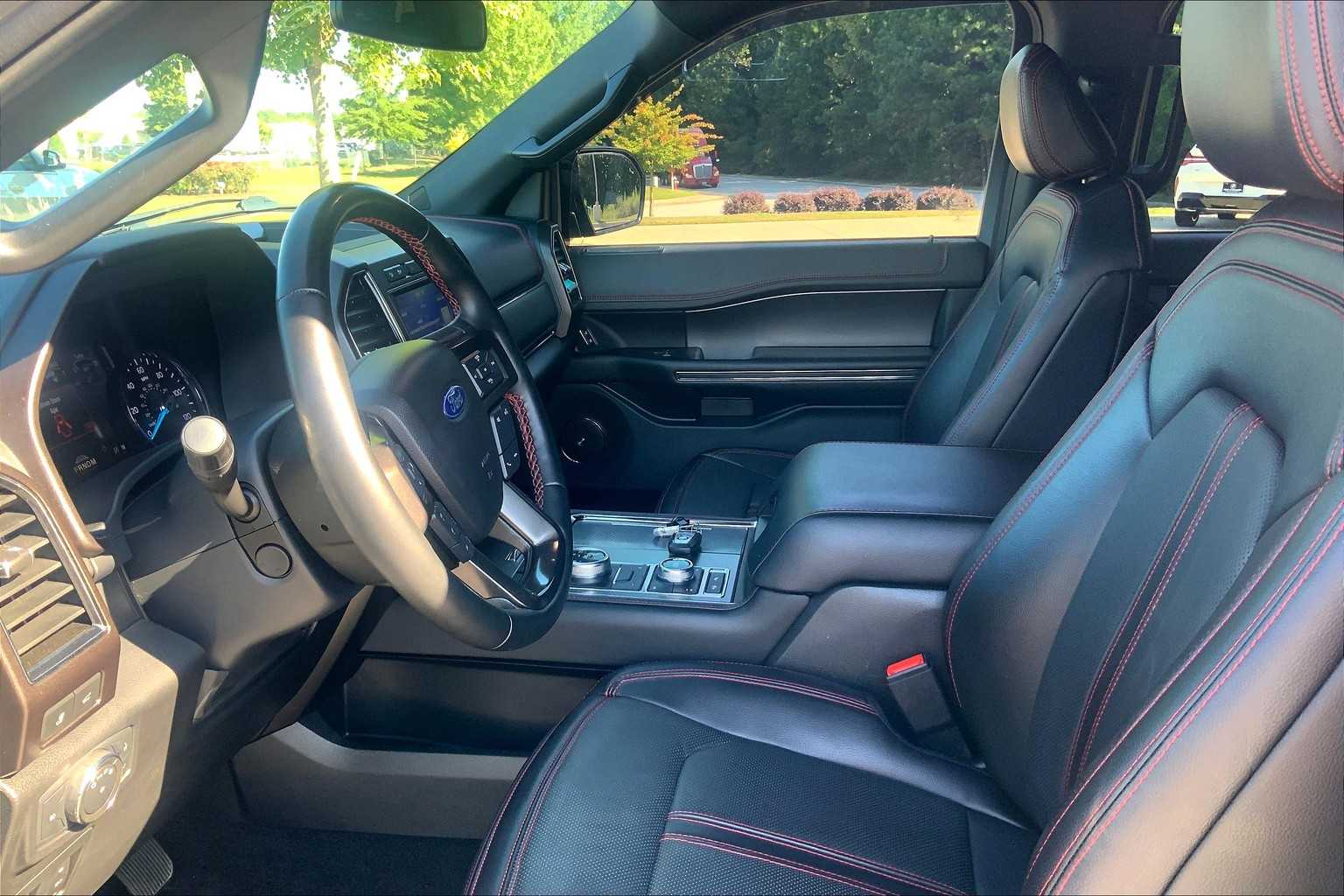 2021 Ford Expedition Limited photo 7
