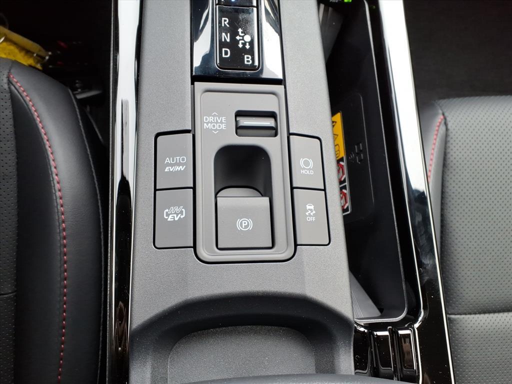 2026 Toyota Prius Plug-in Hybrid XSE photo 22