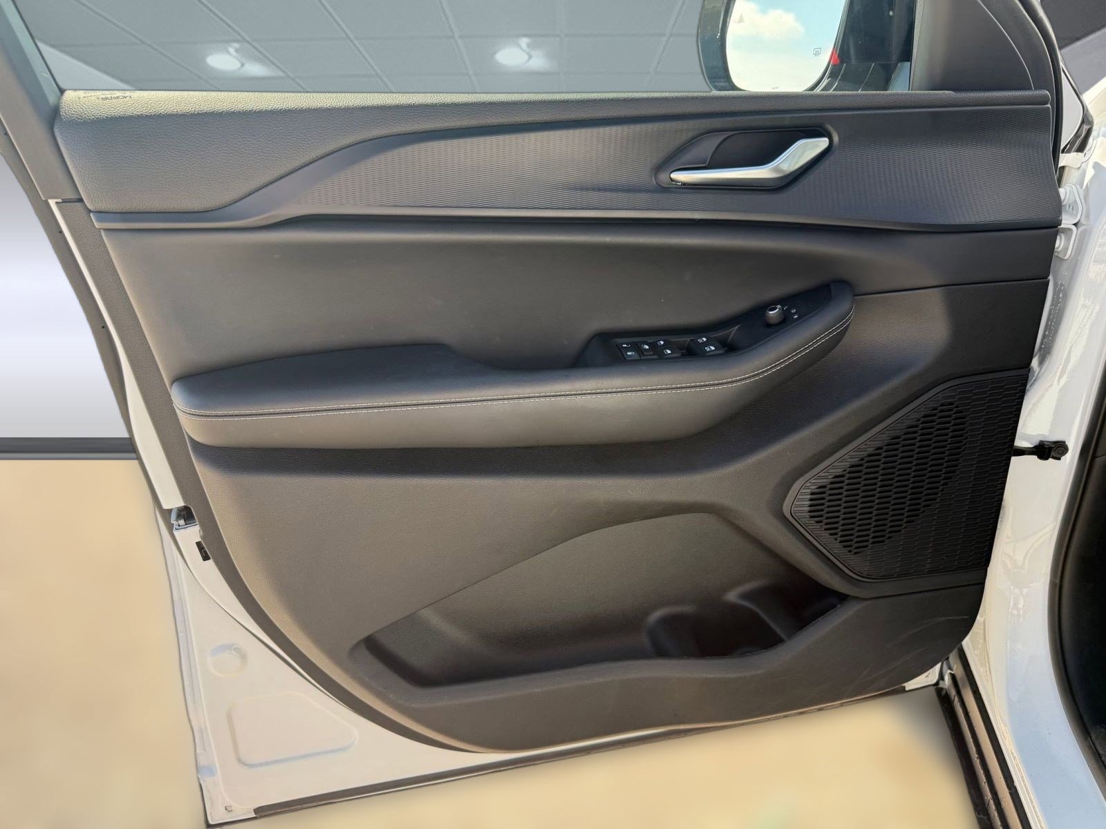 2023 Jeep Grand Cherokee Altitude photo 8