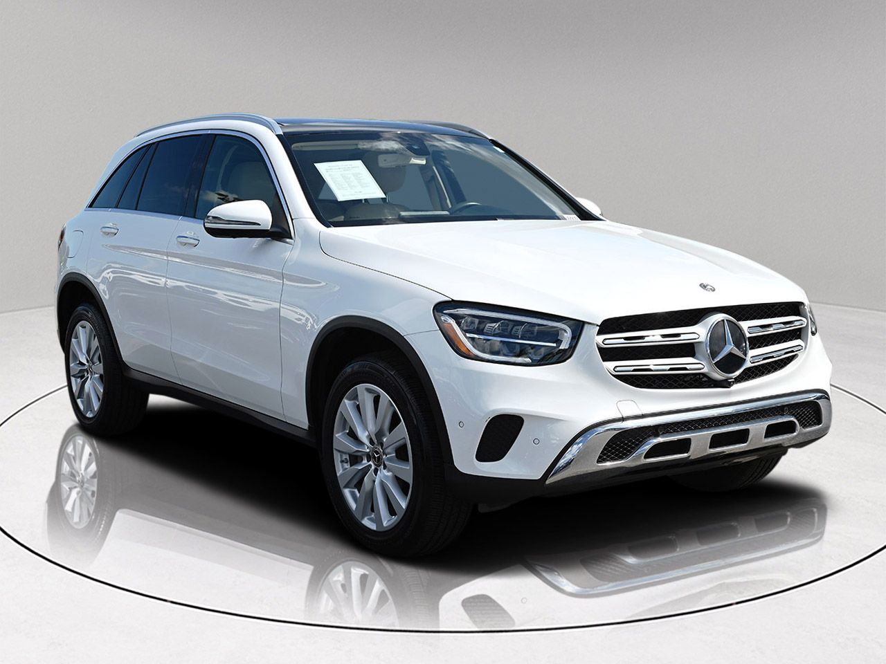 2020 Mercedes-Benz GLC GLC300's photo