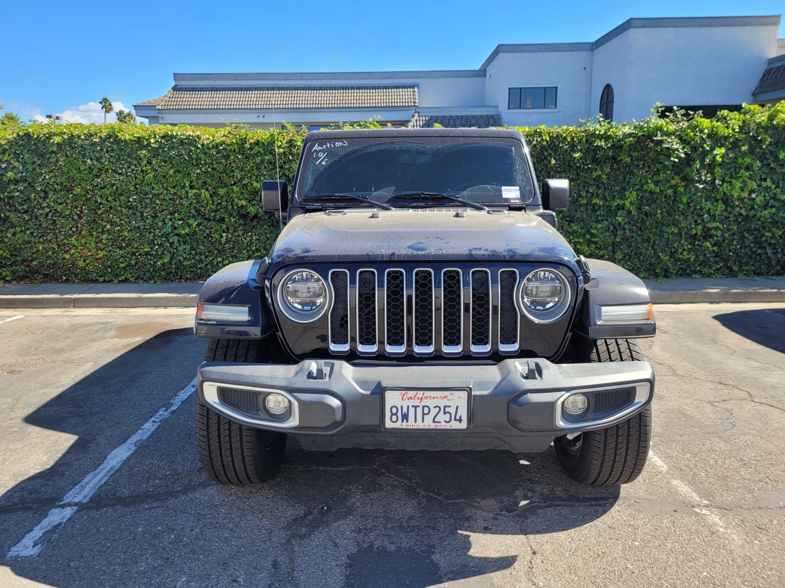 2021 Jeep Wrangler Unlimited Sahara 4xe photo 2