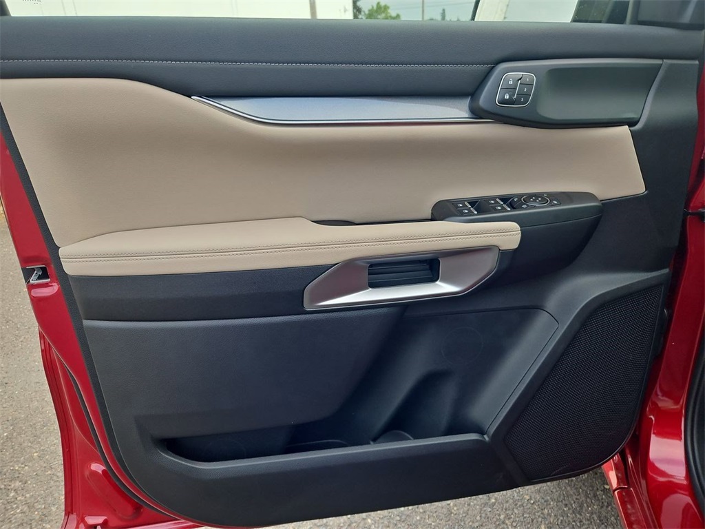 2025 Ford Ranger Lariat photo 9