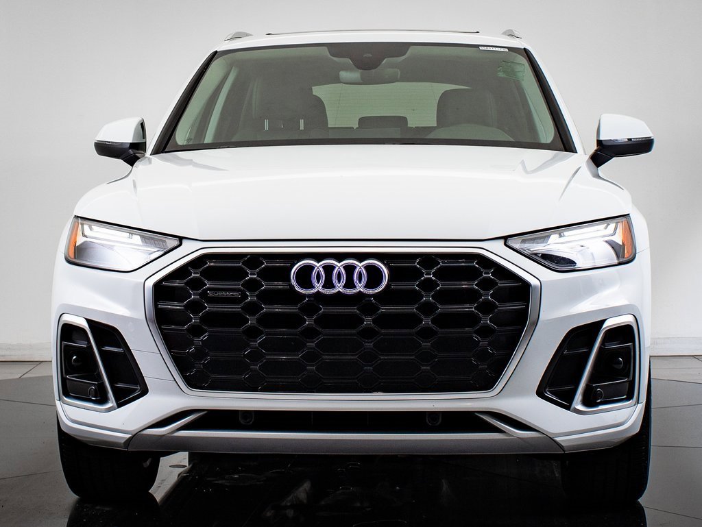2024 Audi Q5 45 S line Premium photo 2