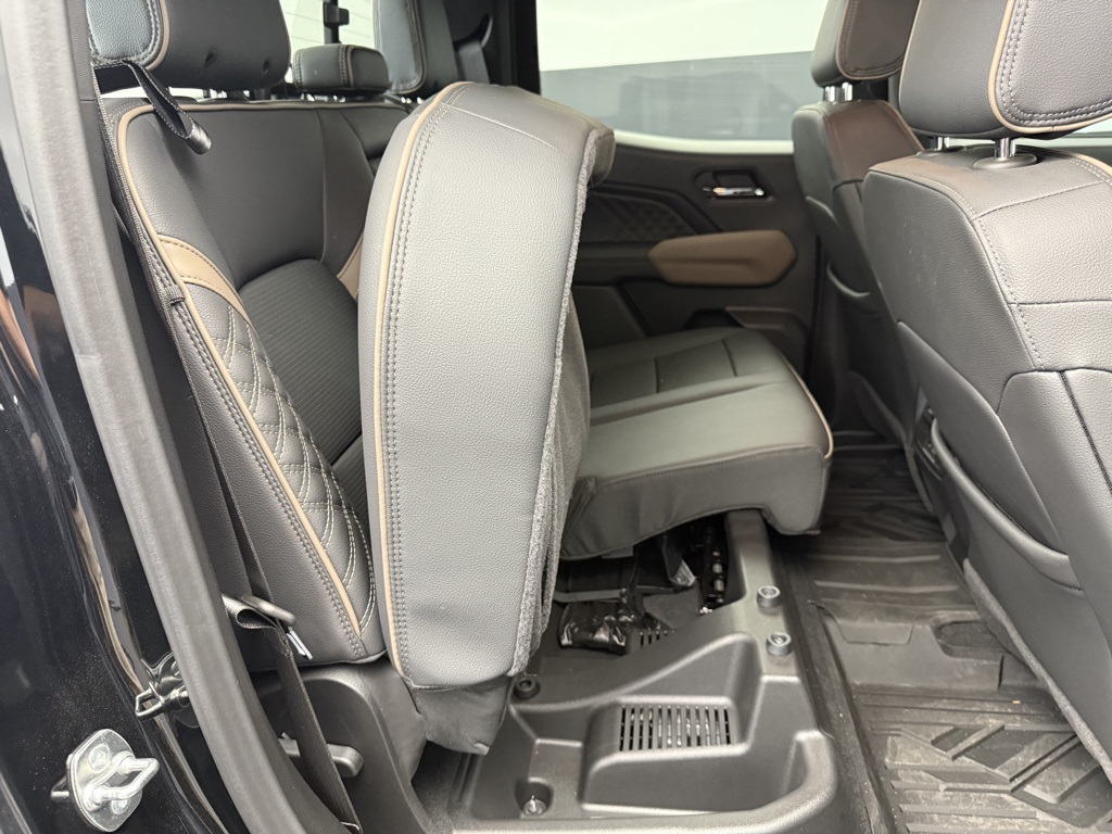 2024 Gmc Canyon Denali photo 64