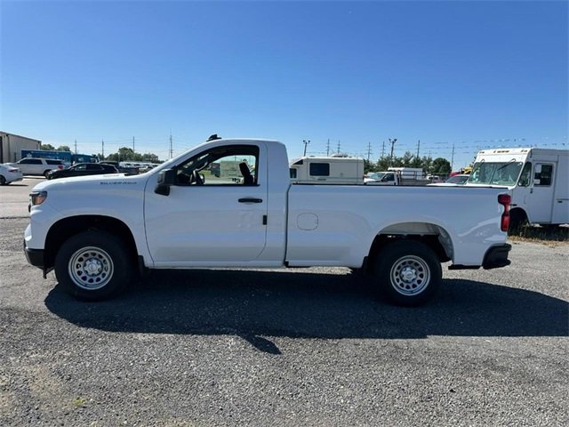 2025 Chevrolet Silverado 1500 photo 2