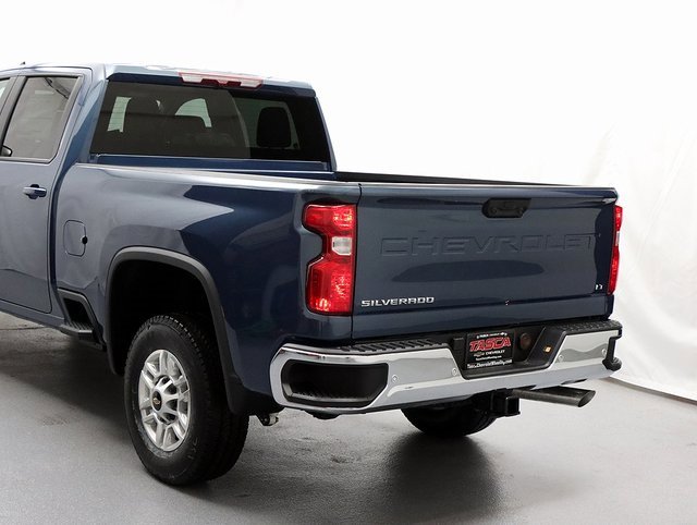 2025 Chevrolet Silverado 2500HD LT photo 7