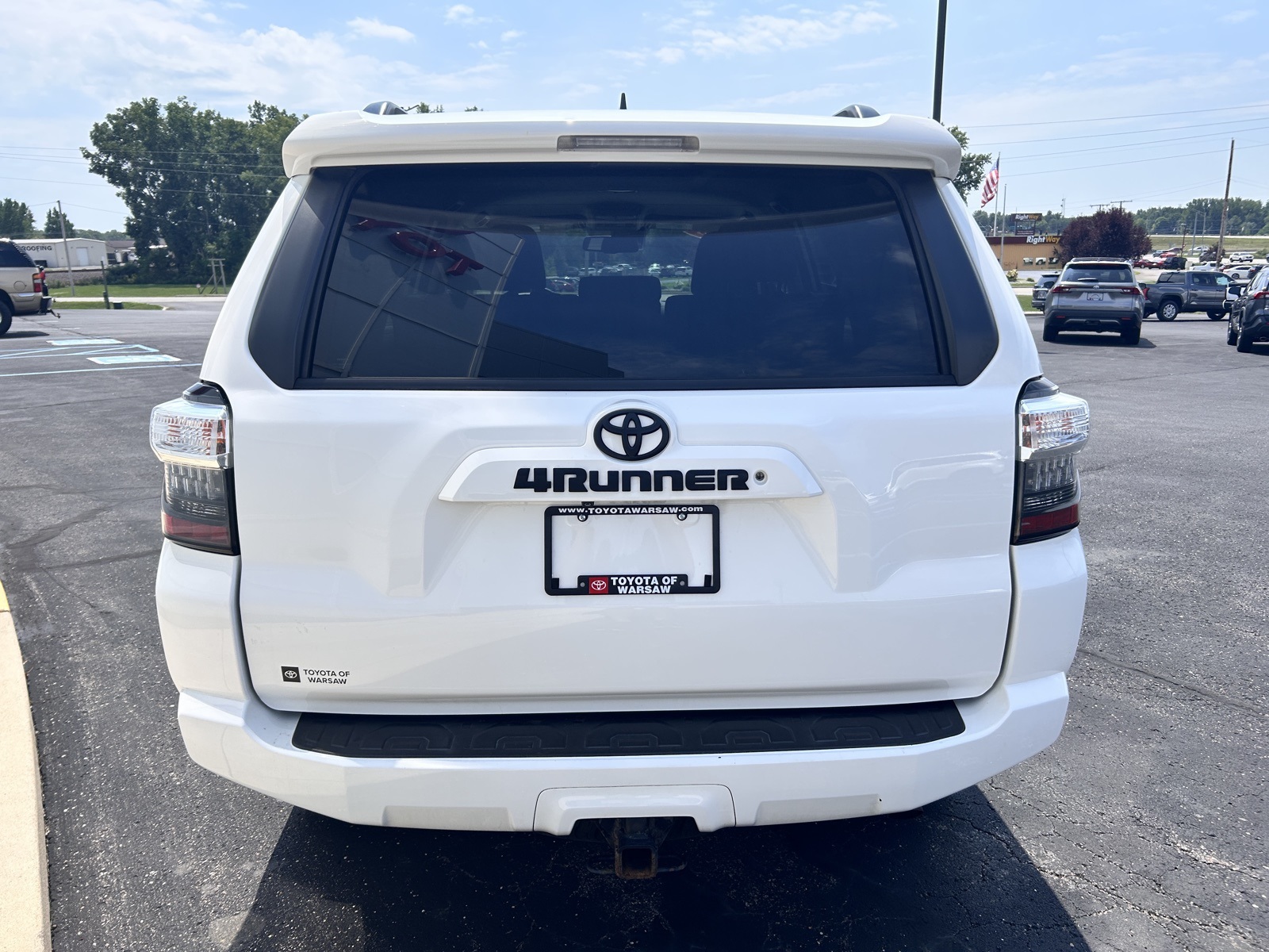 2021 Toyota 4Runner SR5 photo 7