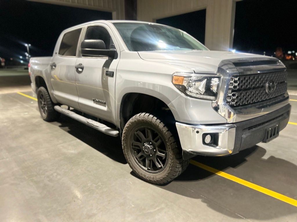 2021 Toyota Tundra SR5's photo