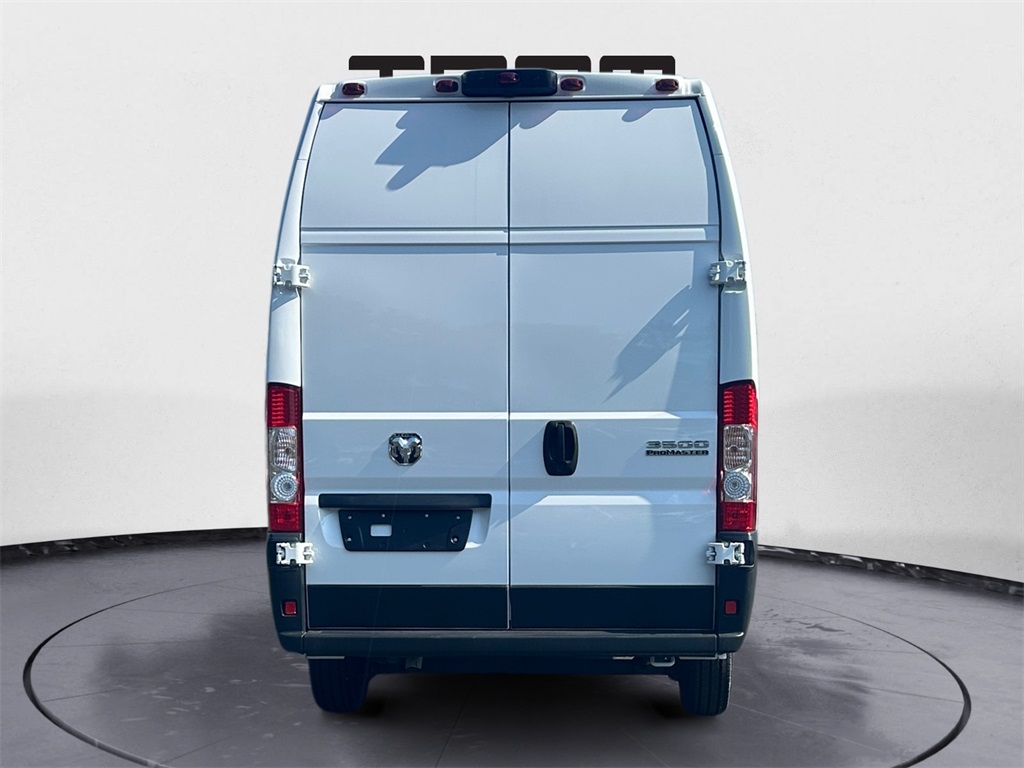 2024 Ram ProMaster 3500 photo 3