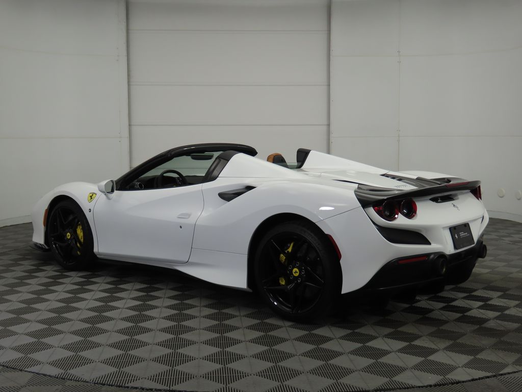 2022 Ferrari F8 Spider Base photo 15