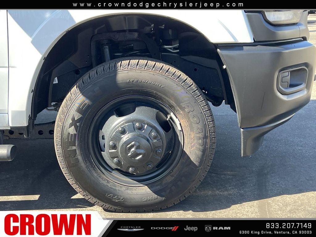 2024 Ram 3500 Tradesman photo 4