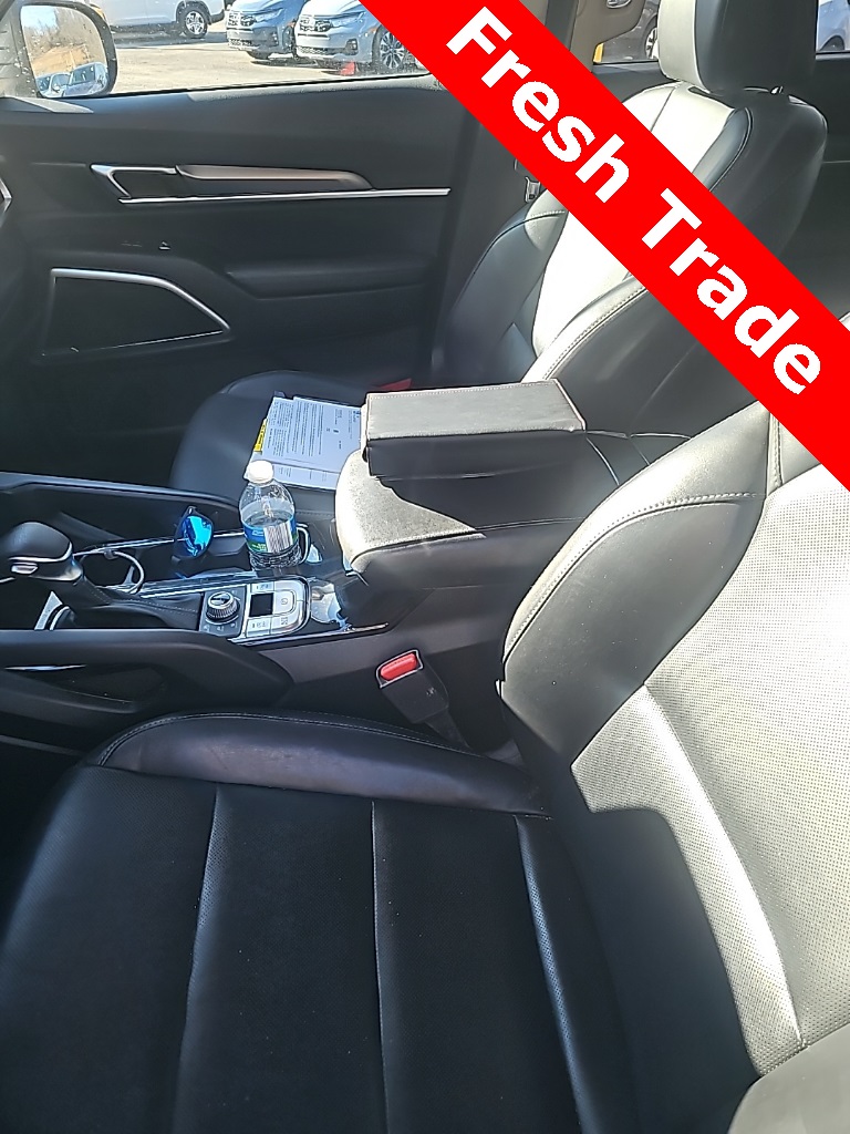 2020 Kia Telluride LX photo 4