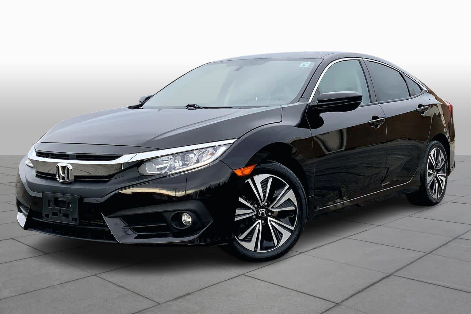 2017 Honda Civic EX-T's photo