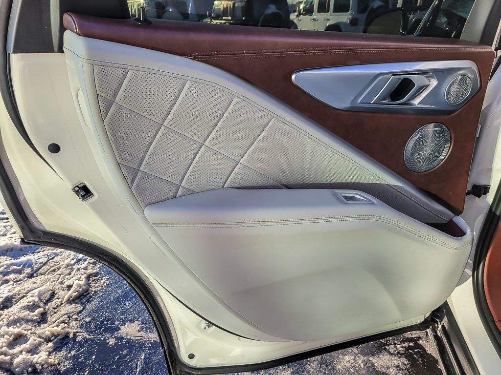 2023 BMW XM BASE AWD - Image 17