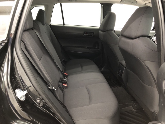 2023 Toyota Corolla Cross LE photo 26