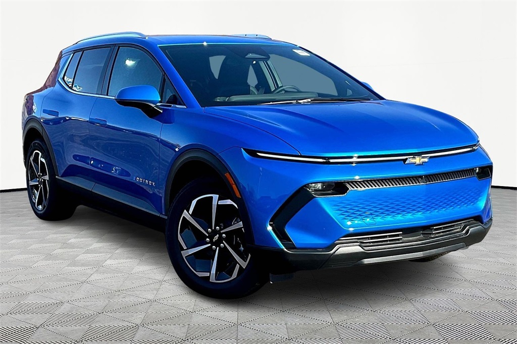 2026 Chevrolet Equinox EV 1LT photo 2