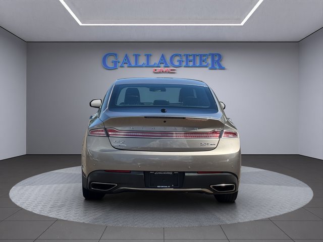 2020 Lincoln MKZ Standard photo 6