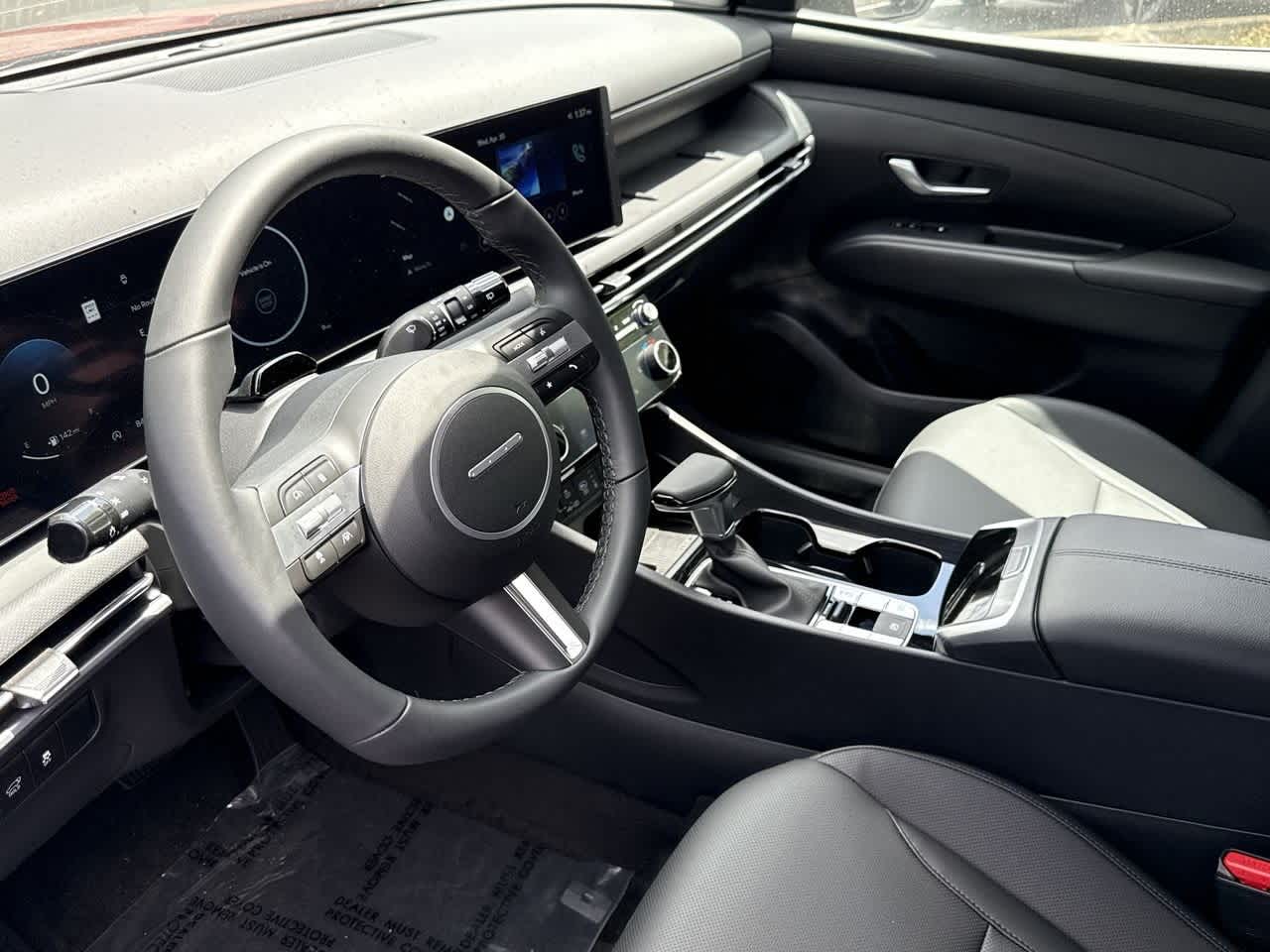 2025 Hyundai Tucson SEL Convenience photo 12