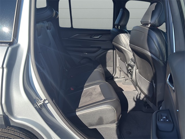 2024 Jeep Grand Cherokee Altitude X photo 14