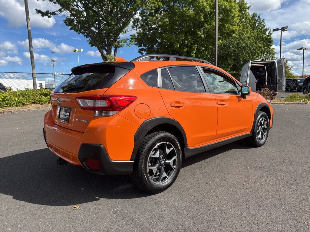 2019 Subaru Crosstrek 2.0i Premium photo 6