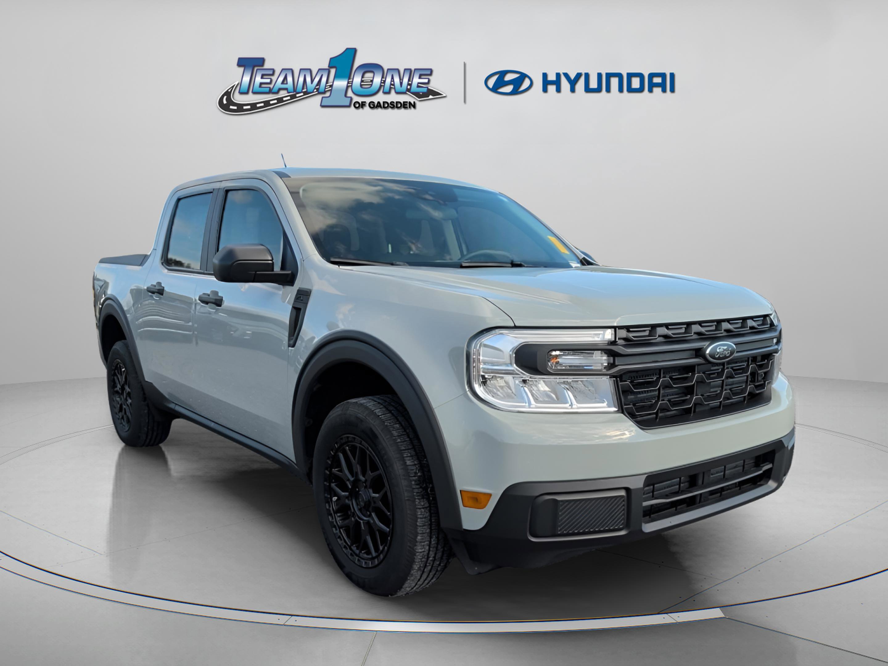 2023 Ford Maverick XL's photo