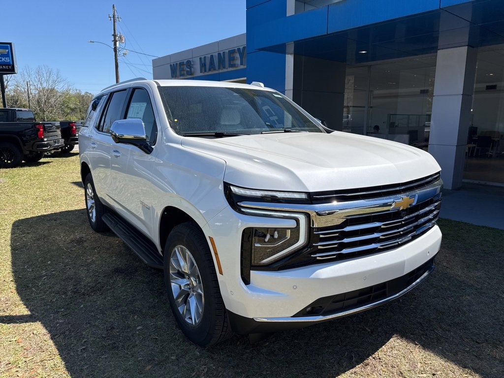 2025 Chevrolet Tahoe Premier photo 2