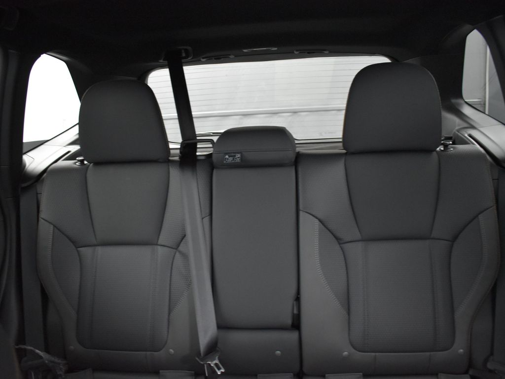 2025 Subaru Forester Wilderness photo 17