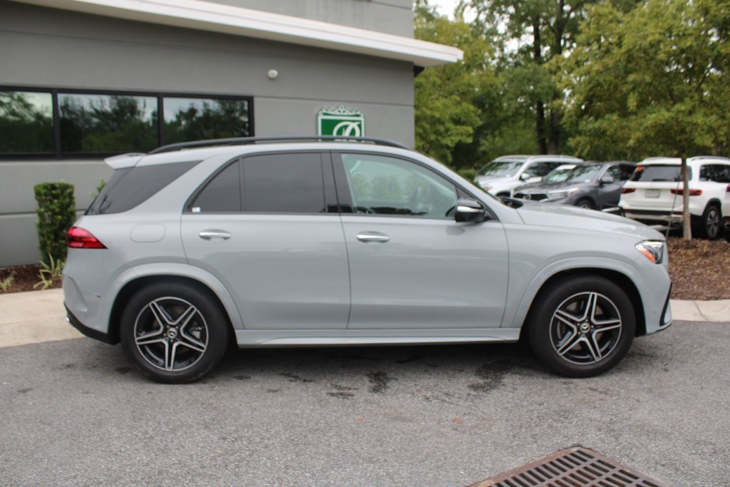 2025 Mercedes Benz GLE 350 4MATIC photo 3